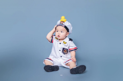 忻州宝宝老摇头怎么回事 忻州宝宝老摇头怎么回事